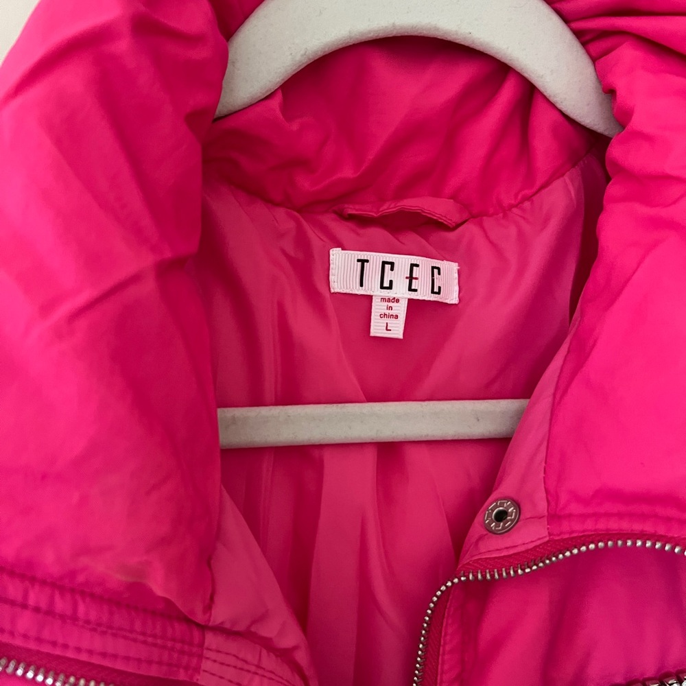TCEC Fuchsia Rhinestone Puffer Vest - Picture 3 of 5